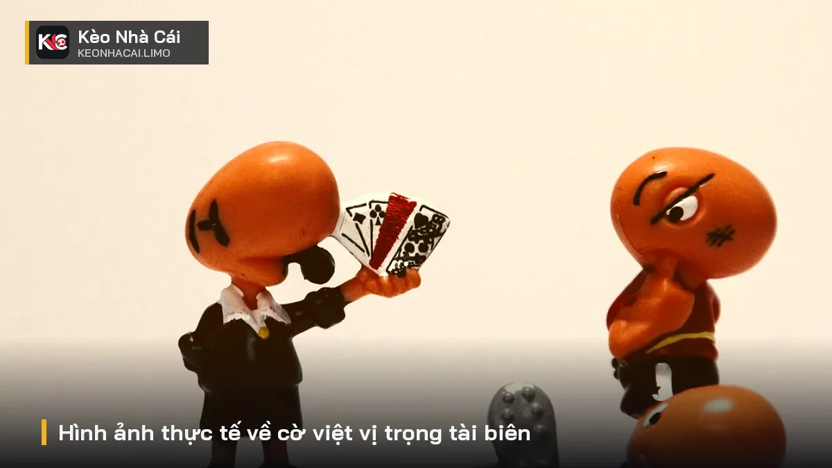 Hình ảnh thực tế về cờ việt vị trọng tài biên